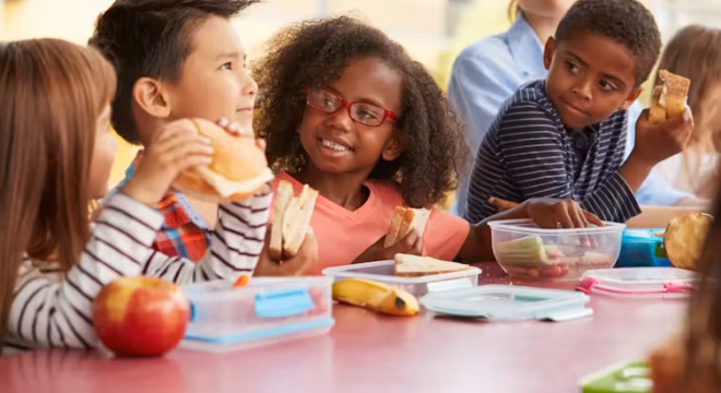 250,000 School Children Fed Daily Across East Africa